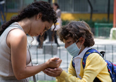 La muchacha que limpia